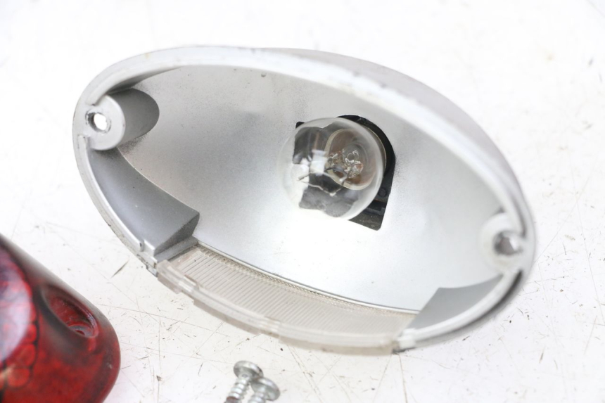 photo de FANALE STOP POSTERIORE  APRILIA RS 50 (1999 - 2005)