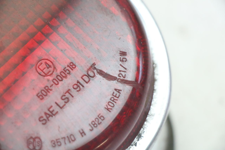 photo de FANALE POSTERIORE HYOSUNG GV AQUILA 125 (2000 - 2004)