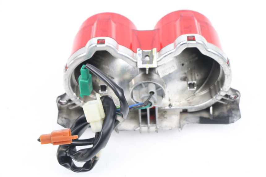 photo de FANALE POSTERIORE YAMAHA BW'S BWS 125 (2010 - 2013)