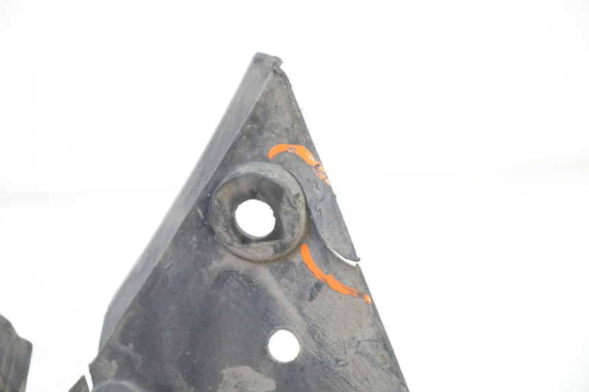 photo de FANALE STOP POSTERIORE  YAMAHA BW'S 100 (1999 - 2002)