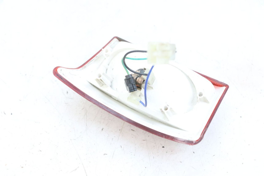 photo de FANALE POSTERIORE YAMAHA BW'S EASY 50 (2013 - 2016) - Primo piano tecnico