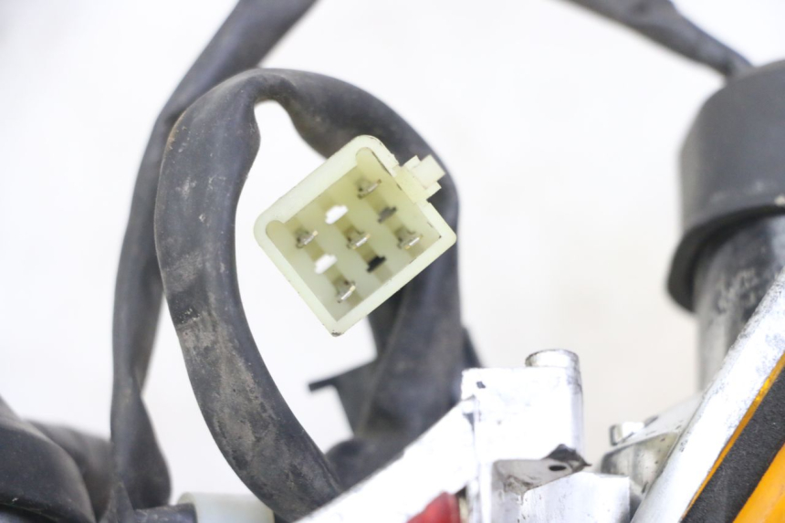photo de FANALE STOP POSTERIORE  HONDA CBF 500 (2004 - 2007)