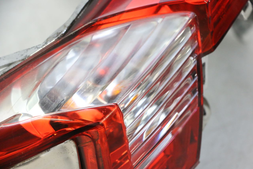 photo de FANALE POSTERIORE KYMCO DINK STREET 125 (2009 - 2014)