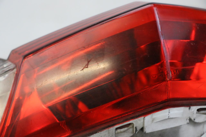 photo de FANALE POSTERIORE KYMCO DINK STREET 125 (2009 - 2014)