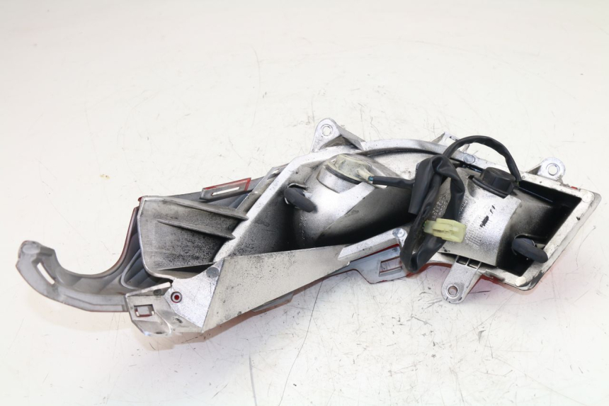 photo de Fanale posteriore destro HONDA FES S-WING SWING ABS 125 (2007 - 2015)