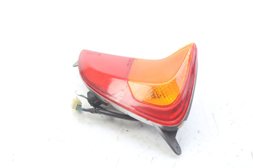 photo de Fanale posteriore destro HONDA FES PANTHEON 2T 125 (1998 - 2002)