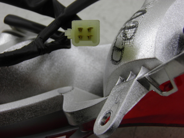 photo de Fanale posteriore destro HONDA FES S-WING SWING ABS 125 (2007 - 2015)