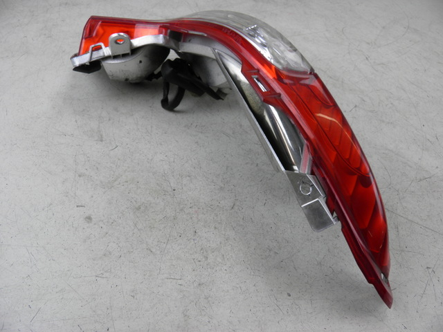 photo de Fanale posteriore destro HONDA FES S-WING SWING ABS 125 (2007 - 2015)