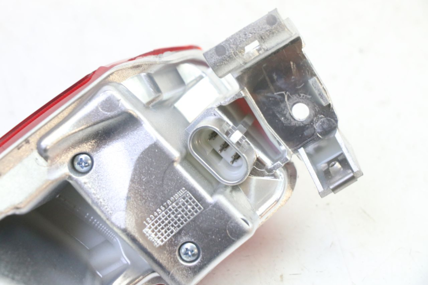 photo de FANALE STOP DESTRA PIAGGIO MP3 HPE 310 (2024 - 2025)