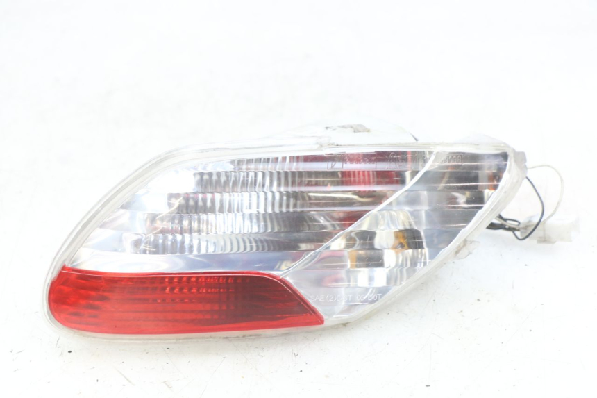 photo de FANALE POSTERIORE DESTRO PIAGGIO MP3 LT 400 (2007 - 2012)