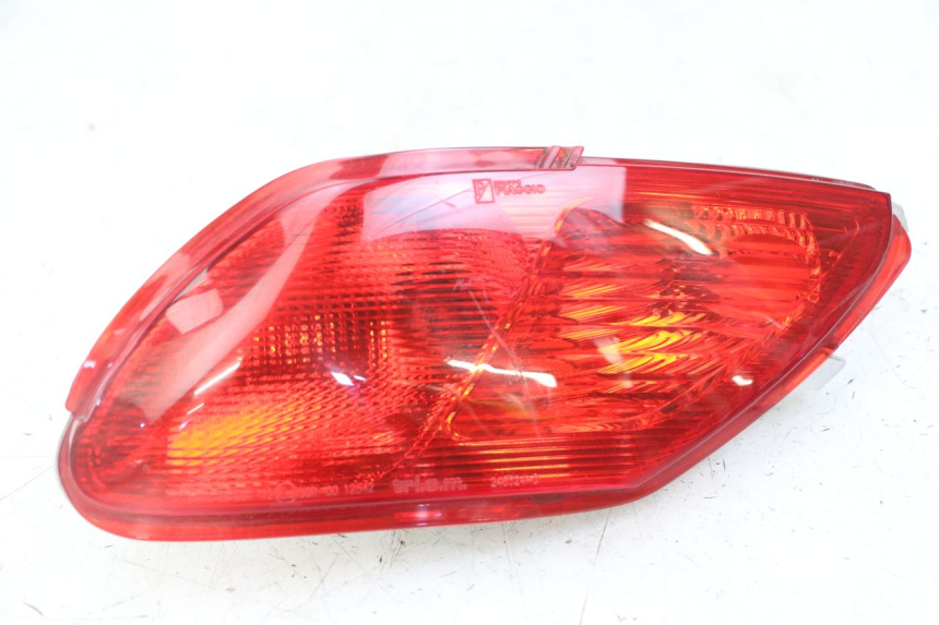 photo de FANALE STOP DESTRA PIAGGIO MP3 LT 300 (2010 - 2016)