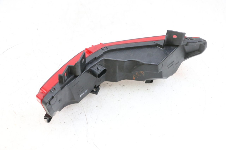 photo de FANALE STOP DESTRA PIAGGIO MP3 500 (2016 - 2018) - Vista d'insieme del prodotto