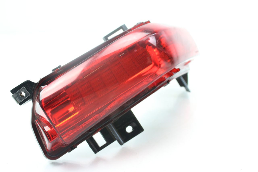 photo de FANALE POSTERIORE DESTRO PIAGGIO MP3 500 (2014 - 2016)
