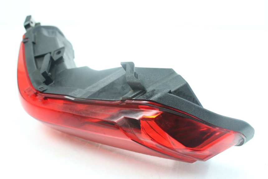 photo de FANALE POSTERIORE DESTRO PIAGGIO MP3 500 (2014 - 2016)