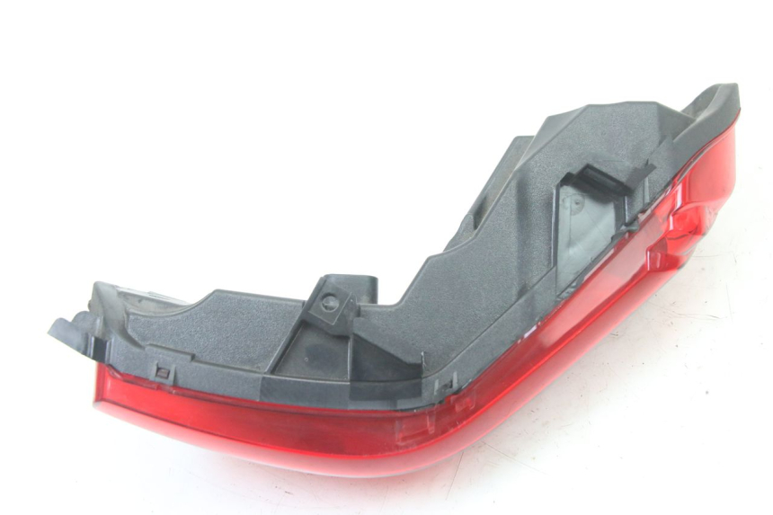 photo de FANALE POSTERIORE DESTRO PIAGGIO MP3 500 (2014 - 2016)