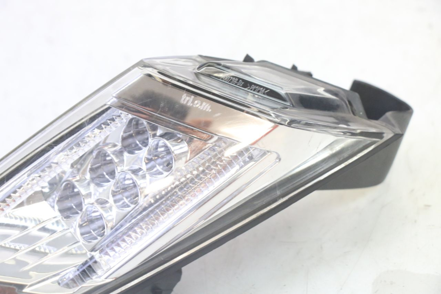 photo de FANALE STOP DESTRA PEUGEOT SATELIS 125 (2013 - 2018)