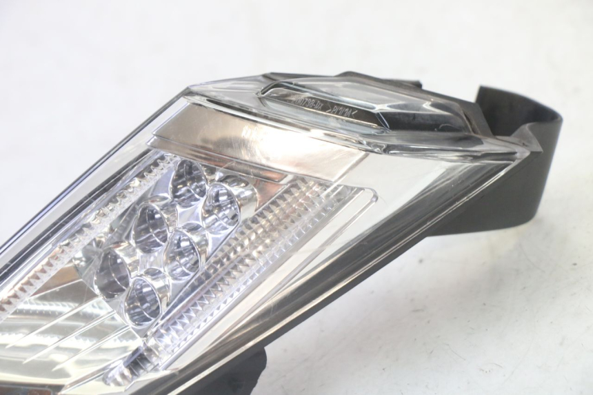 photo de FANALE POSTERIORE DESTRO PEUGEOT SATELIS 125 (2010 - 2012)