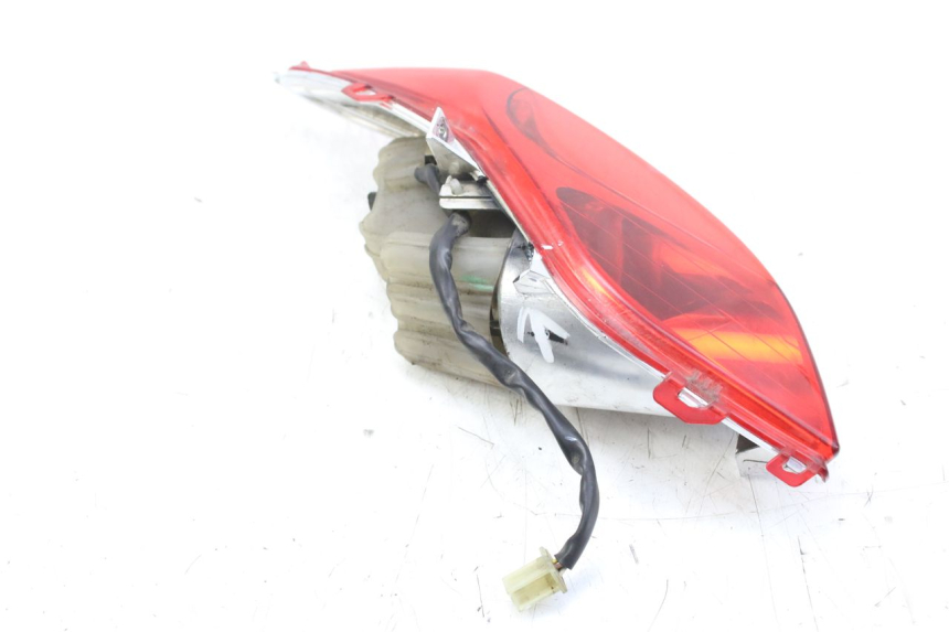 photo de FANALE POSTERIORE DESTRO MBK SKYCRUISER 125 (2010 - 2013)