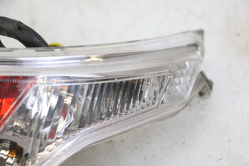 photo de Fanale posteriore destro PEUGEOT VIVACITY NEW 4T 50 (2008 - 2017)