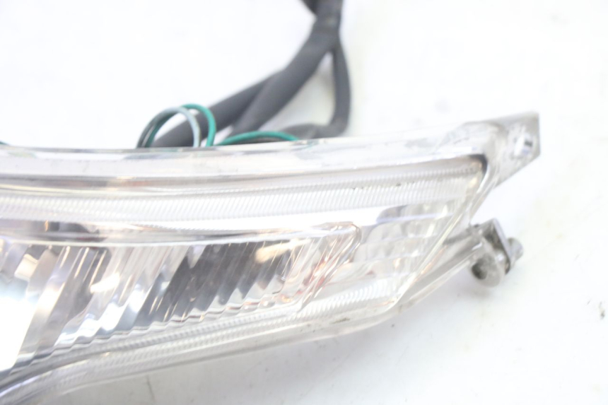 photo de Fanale posteriore destro PEUGEOT VIVACITY NEW 4T 50 (2008 - 2017)