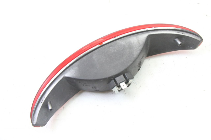 photo de FANALE POSTERIORE PEUGEOT ELYSEO 125 (1999 - 2004)