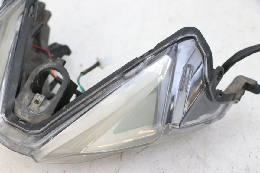 photo de FANALE POSTERIORE JM MOTORS EVOLIS 4T 50 (2018 - 2022)