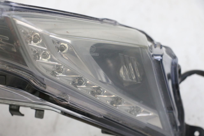 photo de FANALE POSTERIORE JM MOTORS EVOLIS 4T 50 (2018 - 2022)