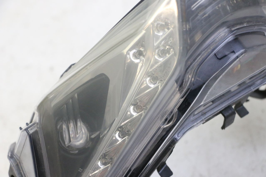 photo de FANALE POSTERIORE JM MOTORS EVOLIS 4T 50 (2018 - 2022)