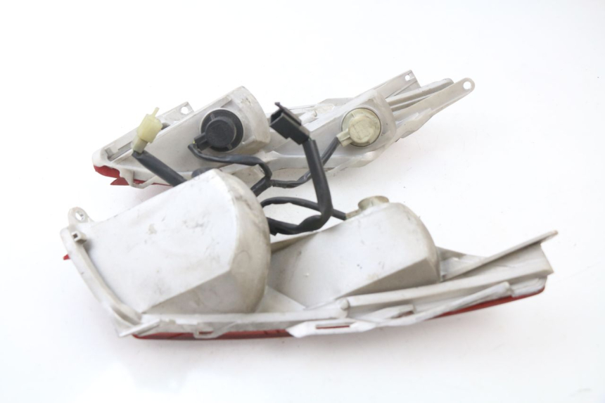 photo de Fanale posteriore HONDA FES PANTHEON 125 (2003 - 2007)