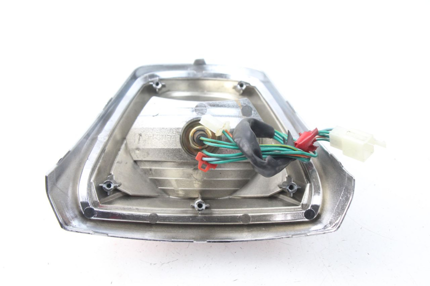 photo de FANALE POSTERIORE SYM FIDDLE 3 III 125 (2014 - 2020)