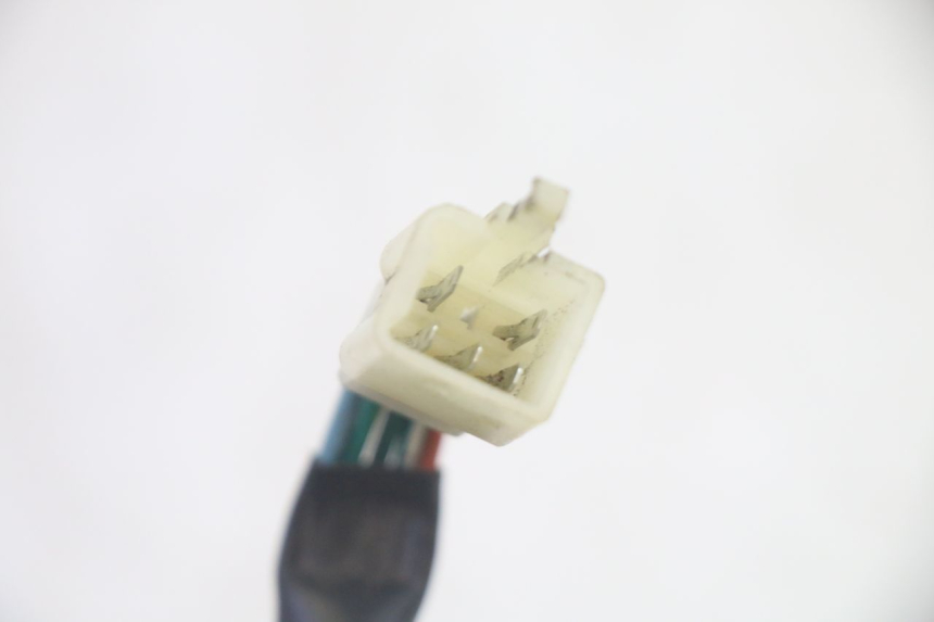 photo de FANALE POSTERIORE SYM FIDDLE 3 III 125 (2014 - 2020) - Stato della superficie e materiale