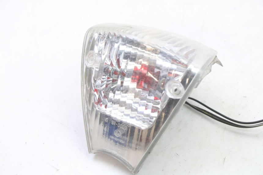 photo de FANALE POSTERIORE PIAGGIO FLY 2T 50 (2004 - 2017)