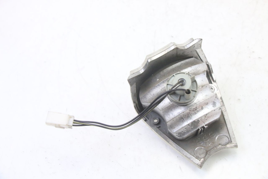 photo de FANALE POSTERIORE PIAGGIO FLY 2T 50 (2004 - 2017)