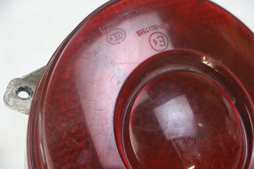 photo de FANALE POSTERIORE VENESI FLY RETRO 4T 50 (2020 - 2025)