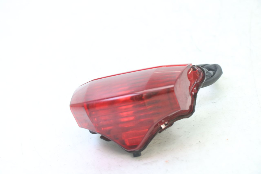 photo de FANALE STOP POSTERIORE  YAMAHA FZ6 FAZER S2 600 (2007 - 2011)