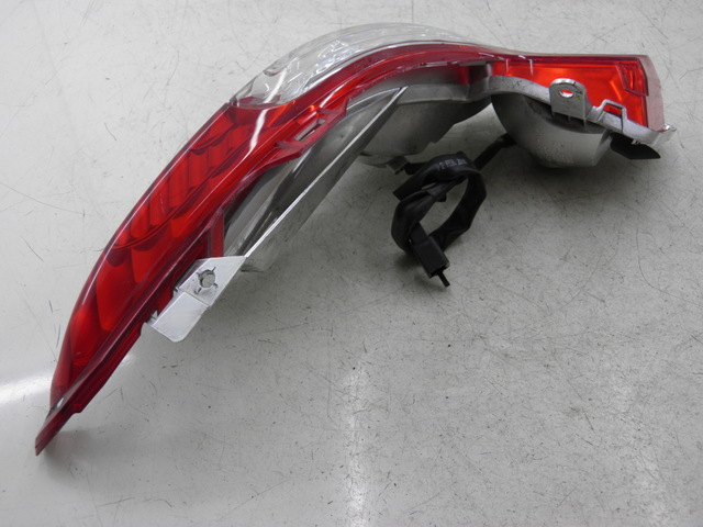 photo de FANALE POSTERIORE SINISTRO HONDA FES S-WING SWING 125 (2007 - 2015)