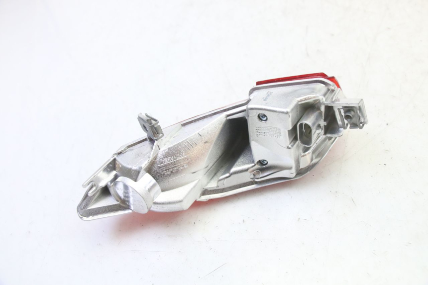 photo de FANALE STOP SINISTRA PIAGGIO MP3 HPE 310 (2024 - 2025)