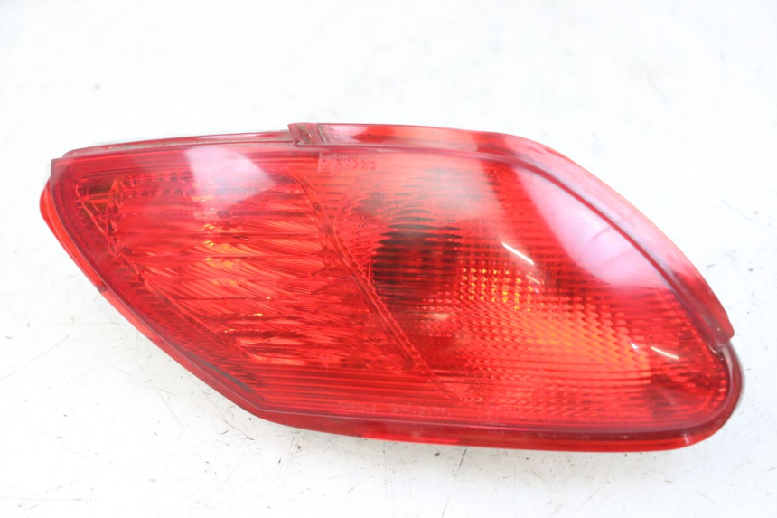 photo de FANALE STOP SINISTRA PIAGGIO MP3 LT 300 (2010 - 2016)
