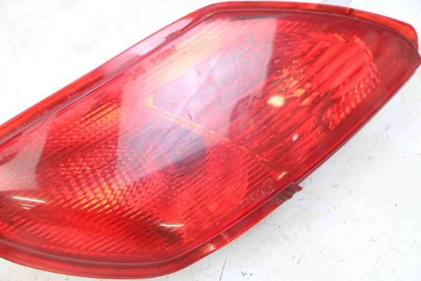 photo de FANALE STOP SINISTRA PIAGGIO MP3 LT 300 (2010 - 2016)