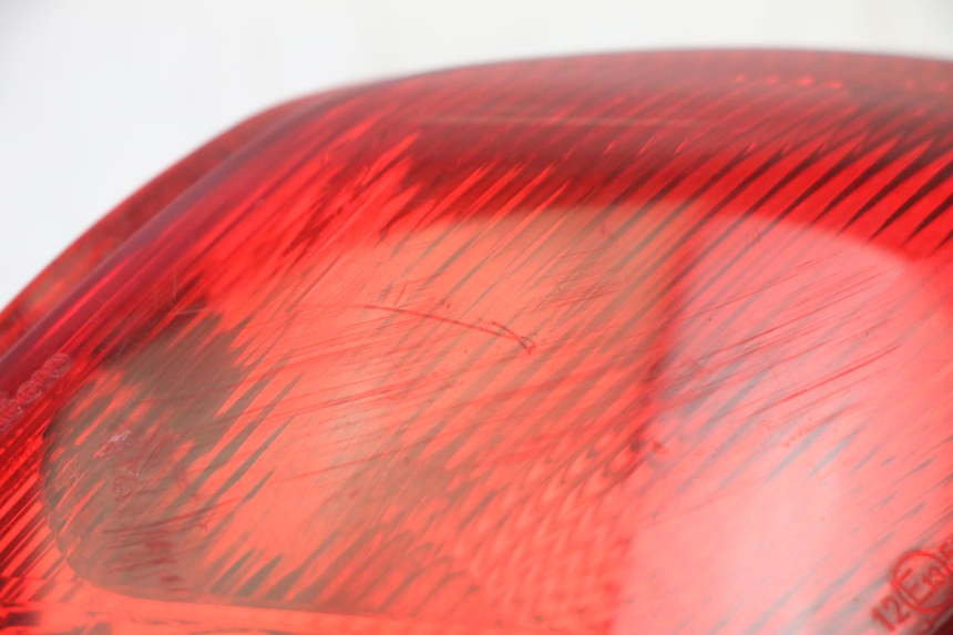 photo de FANALE STOP SINISTRA PIAGGIO MP3 LT 300 (2010 - 2016)