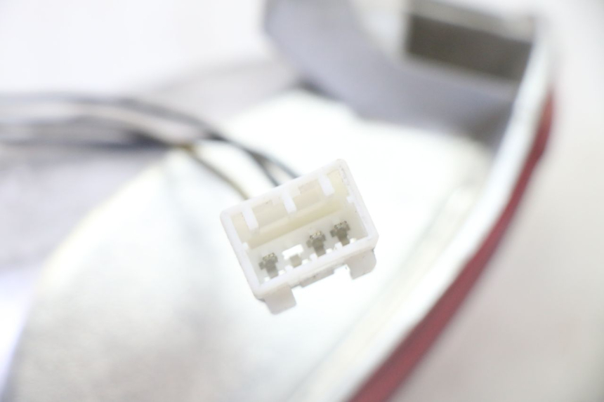 photo de FANALE STOP SINISTRA PIAGGIO MP3 LT 300 (2010 - 2016)