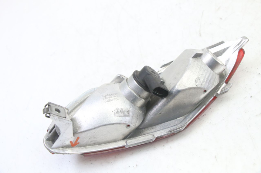 photo de FANALE POSTERIORE SINISTRO PIAGGIO MP3 500 (2011 - 2015)