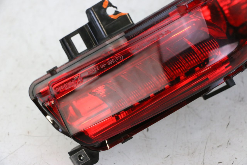 photo de FANALE STOP SINISTRA PIAGGIO MP3 500 (2014 - 2016)