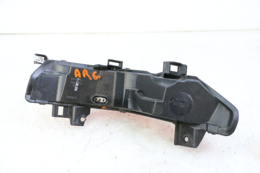 photo de FANALE STOP SINISTRA PIAGGIO MP3 500 (2014 - 2016)