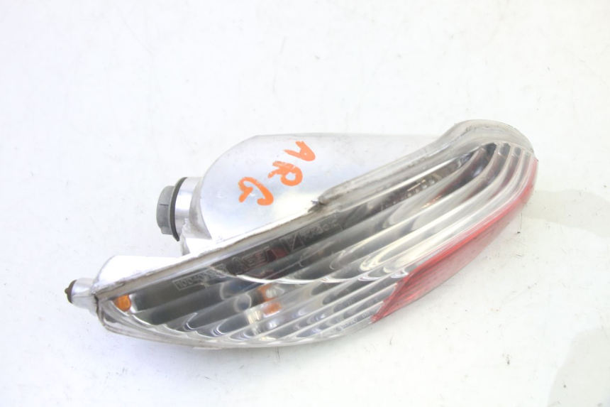 photo de FANALE STOP SINISTRA PIAGGIO MP3 125 (2006 - 2014) - Altra angolazione