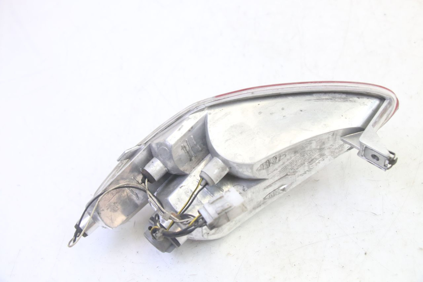 photo de FANALE STOP SINISTRA PIAGGIO MP3 RL 250 (2007 - 2010)