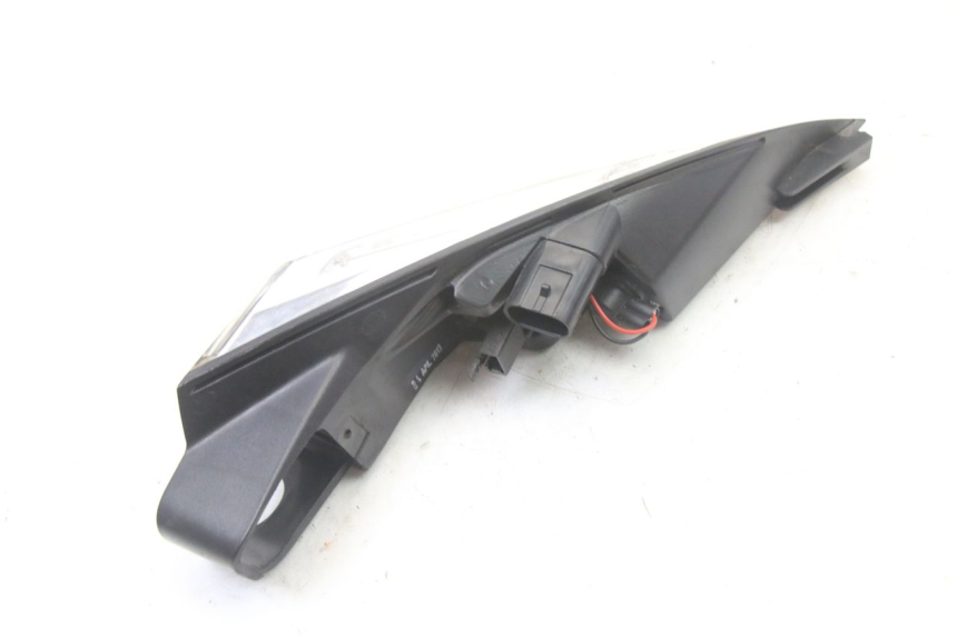 photo de FANALE STOP SINISTRA PEUGEOT SATELIS 125 (2013 - 2018)