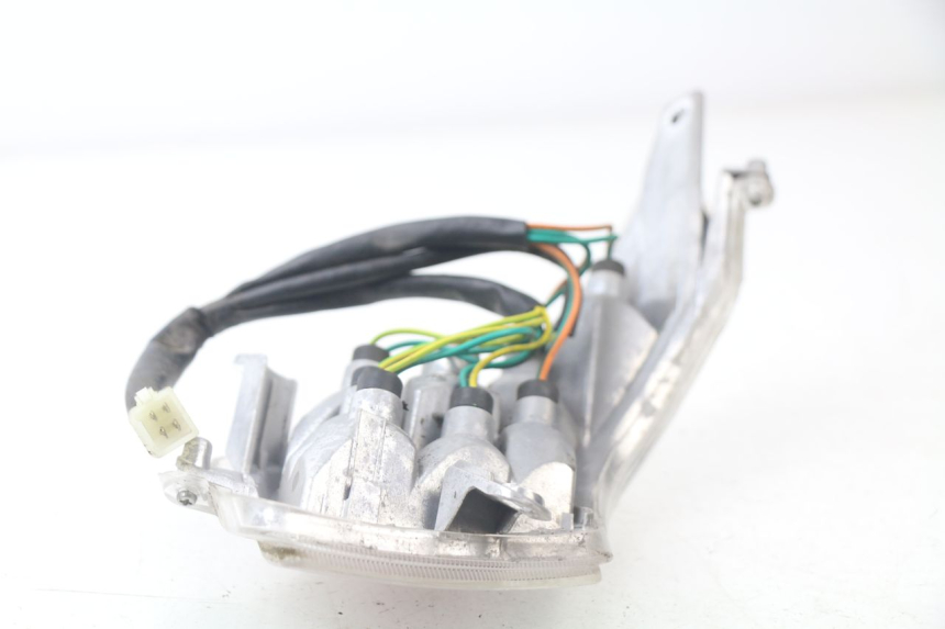 photo de FANALE POSTERIORE SINISTRO PEUGEOT VIVACITY 125 (2010 - 2017)