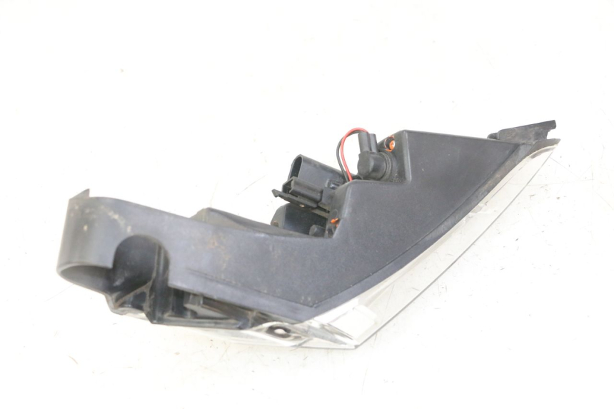 photo de FANALE STOP SINISTRA PEUGEOT SATELIS 125 (2013 - 2018)