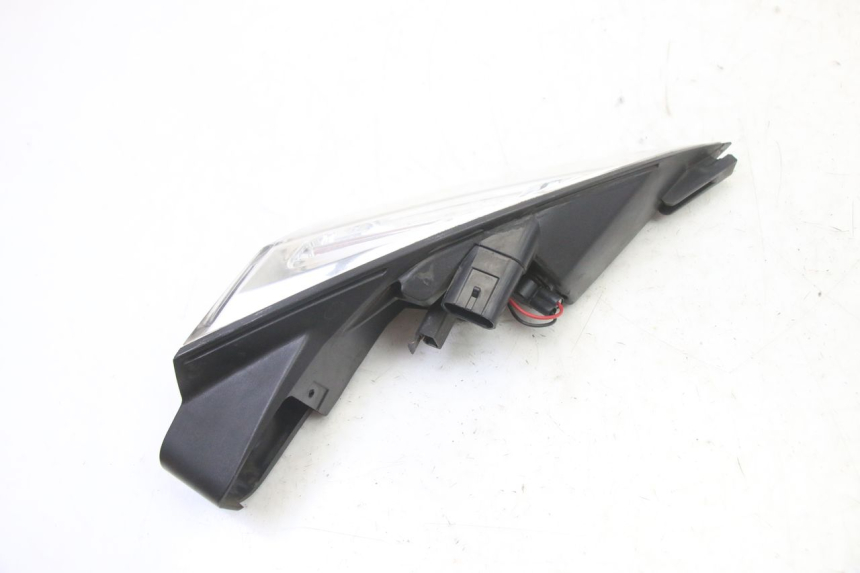 photo de FANALE STOP SINISTRA PEUGEOT SATELIS 125 (2013 - 2018)